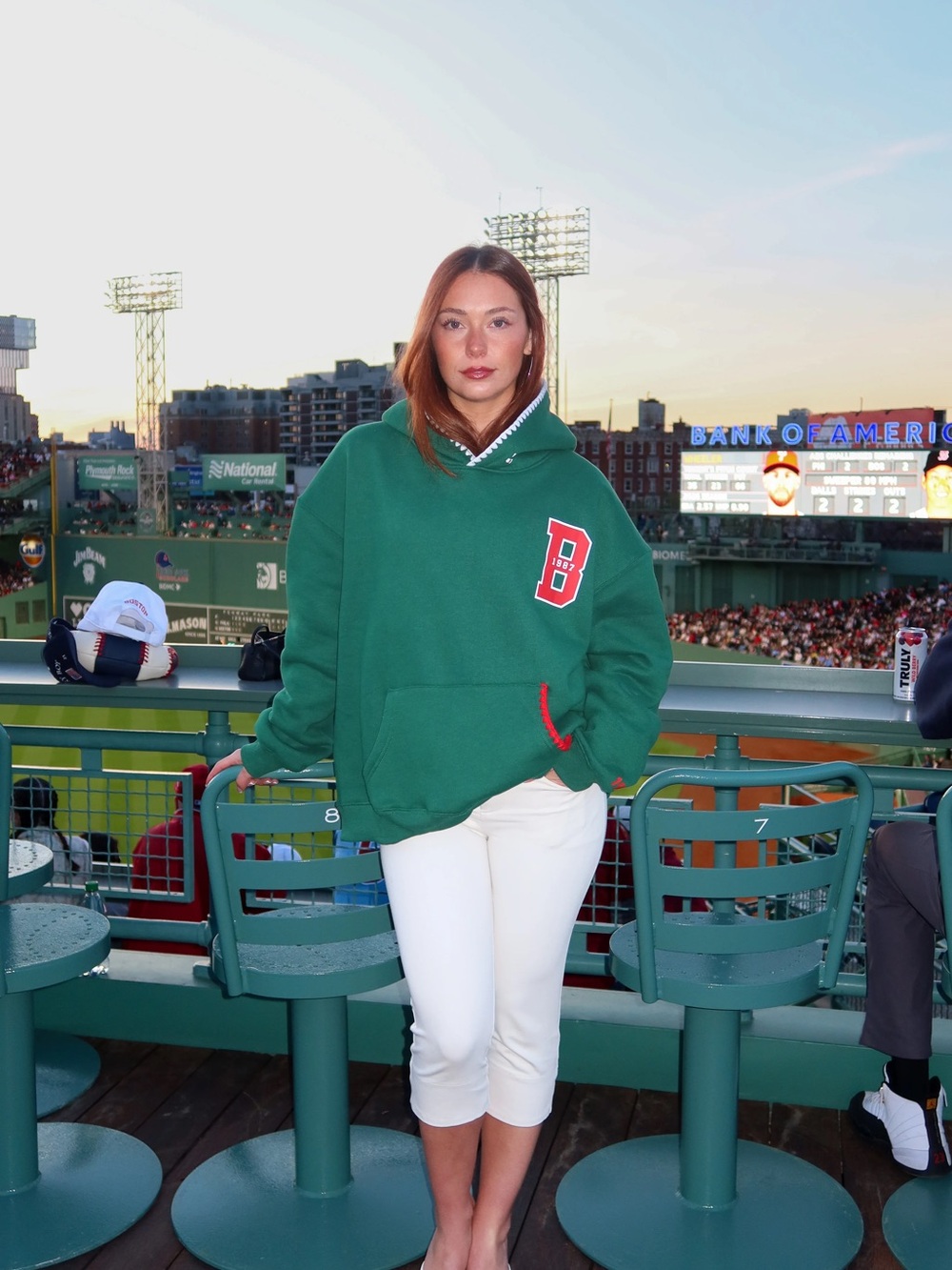 1987 8TH INNING HOODIE IN "COMMON"